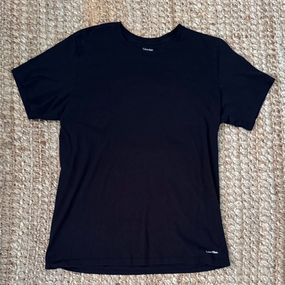 Calvin Klein Men's Classic Black Tee size medium